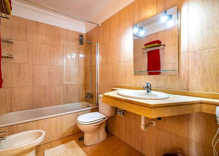 Lovely 1-bedroom Whit Pool